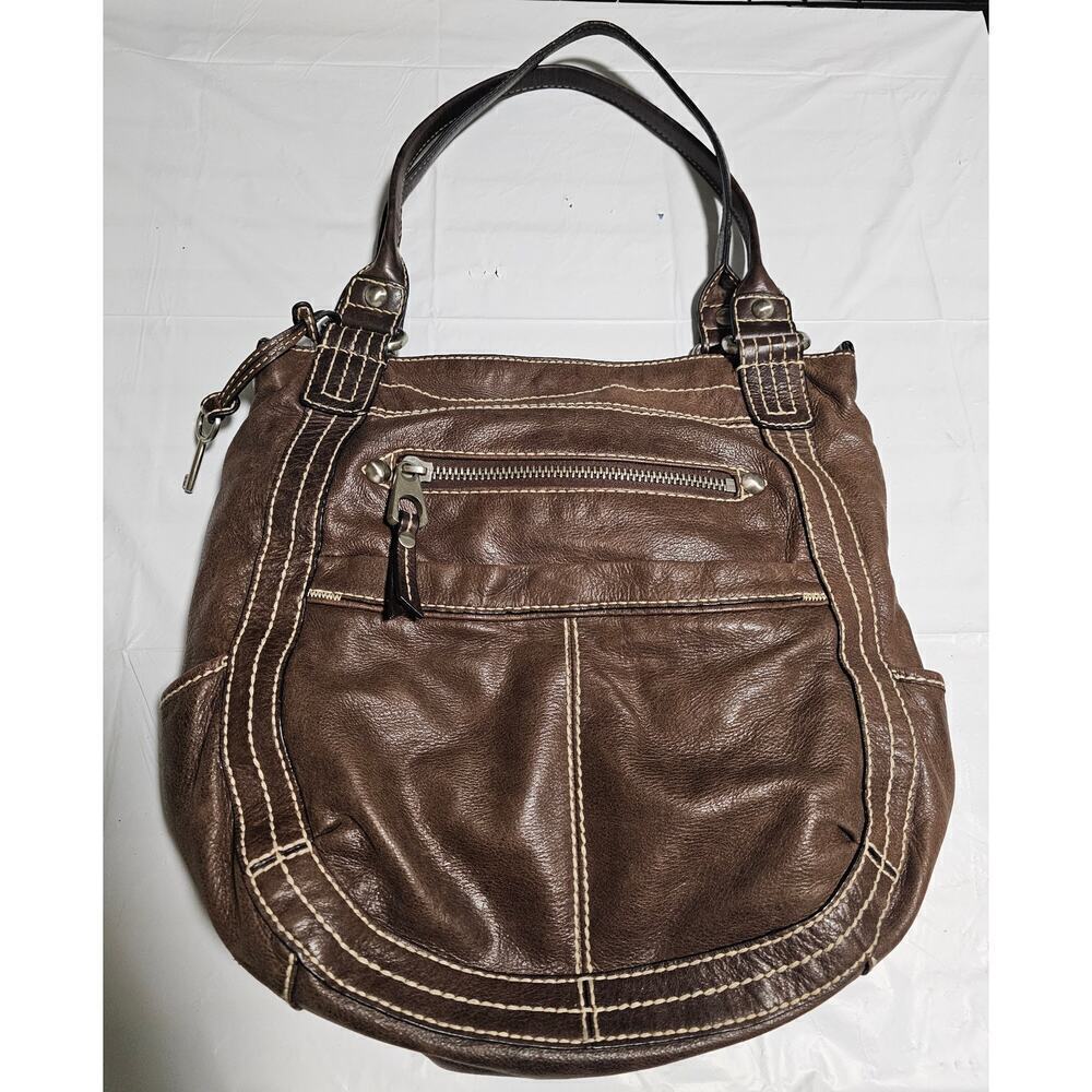 Fossil Brown Y2K‎ leather satchel. M/L. W white stitches. Multiple pockets. Soft